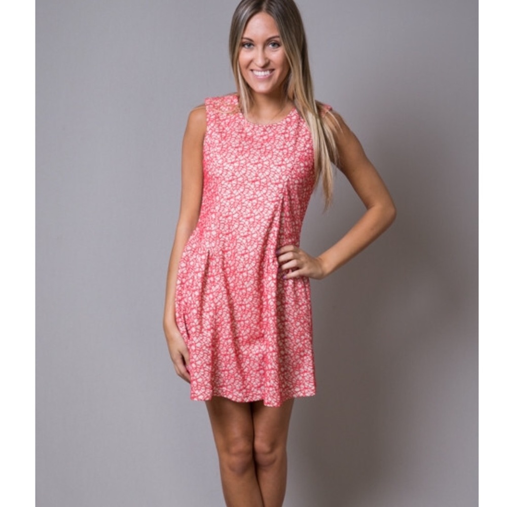 • l o v e m a r k s • d r e s s •